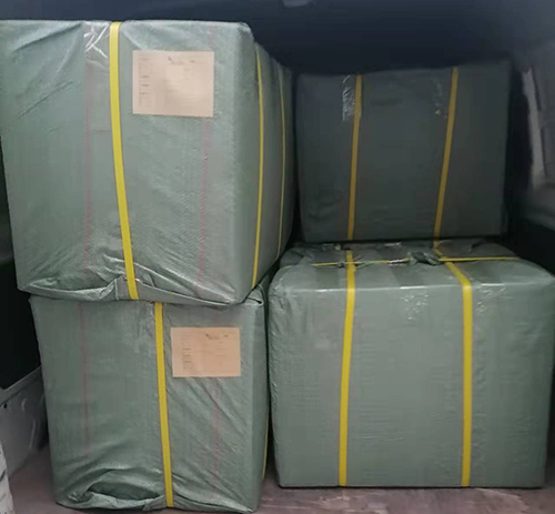 紐英倫生物技術(shù)定制休閑雙肩背包